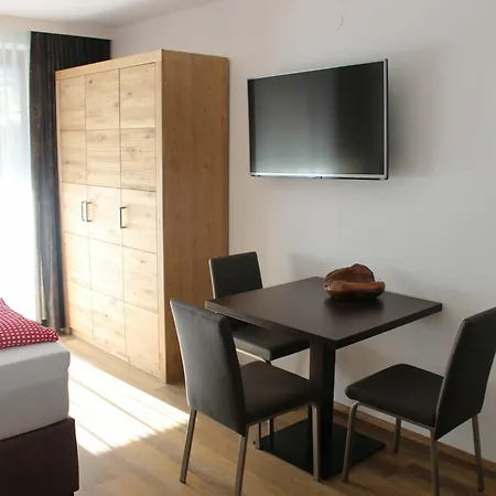 Apartment Elisa Kaprun Exterior foto